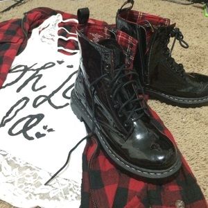 Black shiny combat boots😍