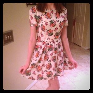 Floral vintage look dress