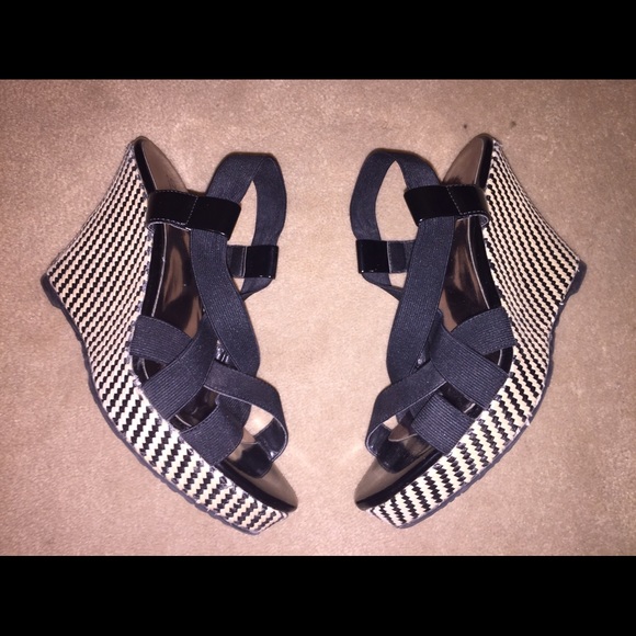 Charles David wedges