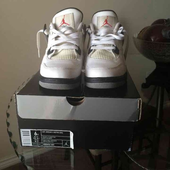 cement 4s air Jordan's - Picture 4 of 4