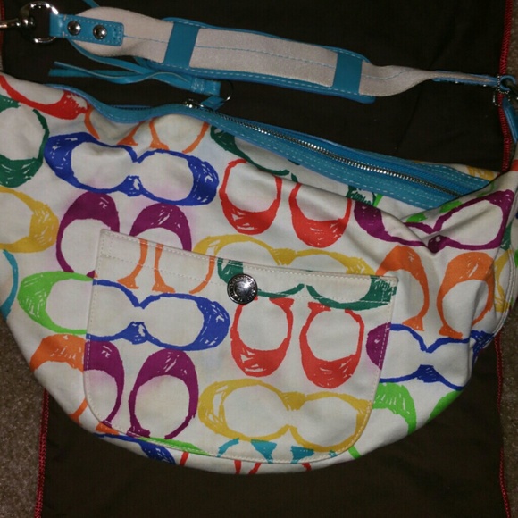 Coach Handbags - Coach pursue