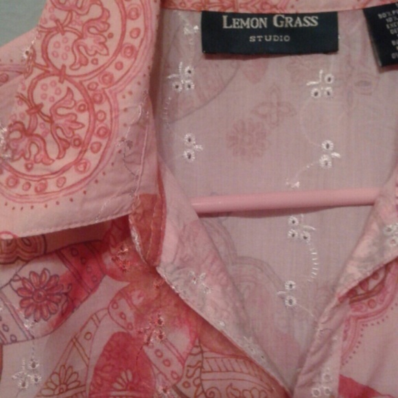 Reduced PINK LEMON GRASS - Picture 3 of 3