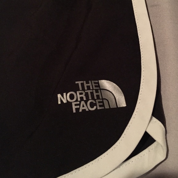 North face shorts! - Picture 2 of 2