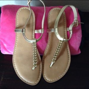 Liz Claiborne gold sandals size 7