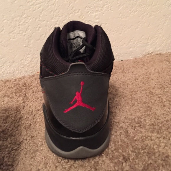 Jordan Prime Flight - Picture 3 of 4