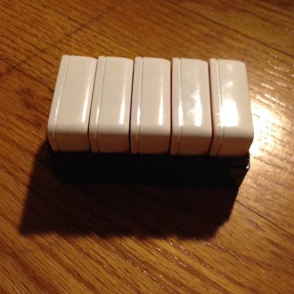 Game - Picture 2 of 3