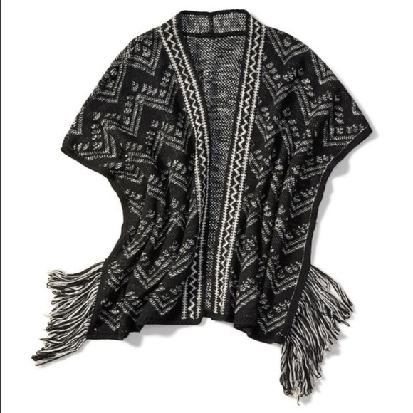 NWT Open Fringe Cardigan - Medium - Picture 3 of 4