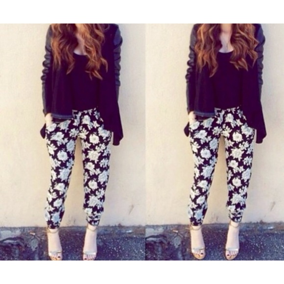 Brandy Melville Susannah Floral Pants