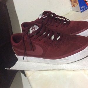 Nike sb low