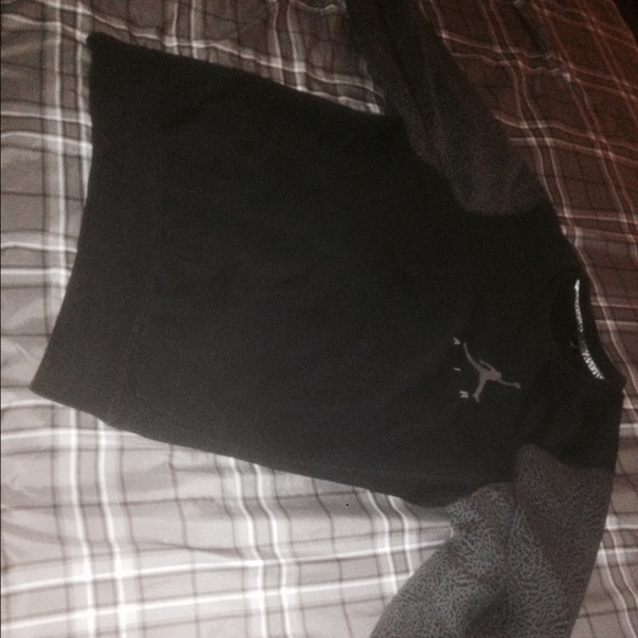 Jordan crew neck... Trade?