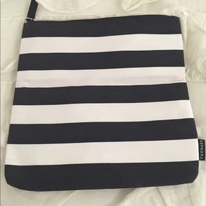Sephora makeup bag from VIB
