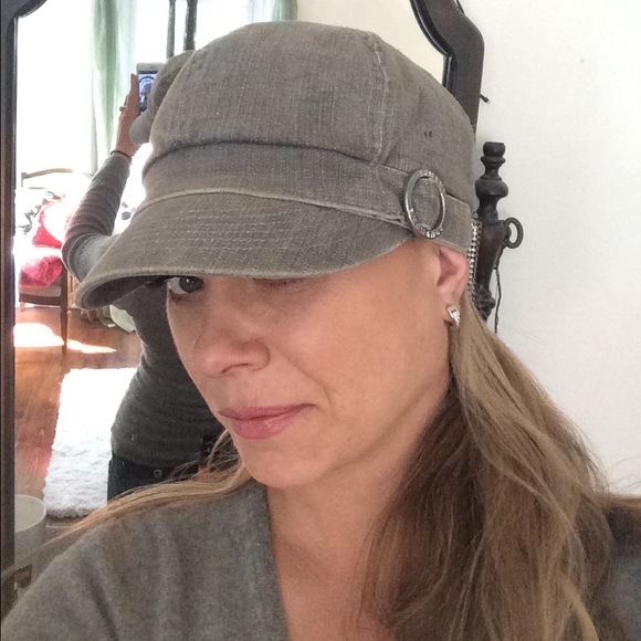 Armani Exchange Accessories - Armani exchange hat