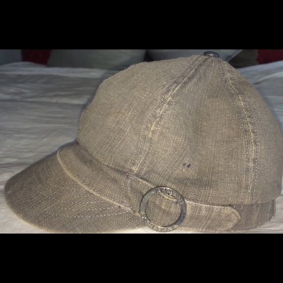 Armani exchange hat - Picture 2 of 3