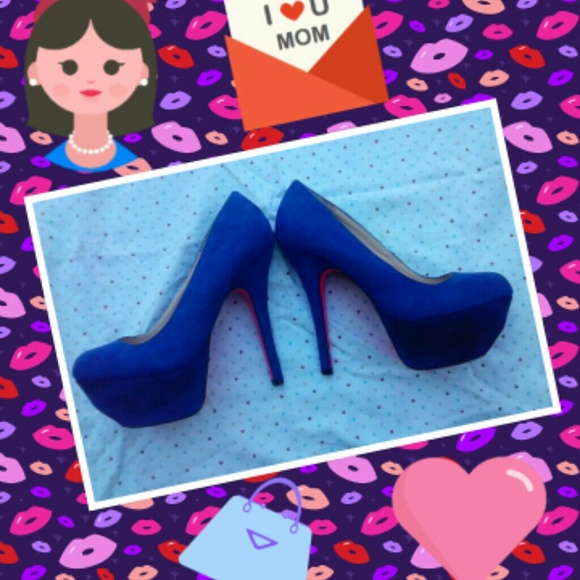 $5 Qupid Blue Pumps with PINK BOTTOM SOLES SZ: 7 - Picture 3 of 4