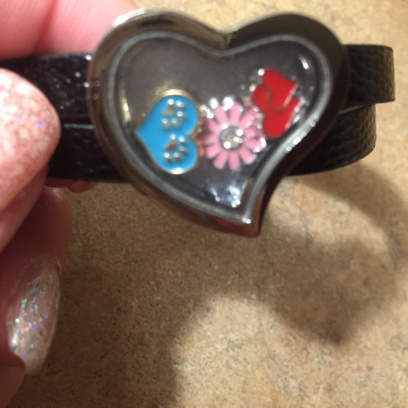 Heart floating locket bracelet