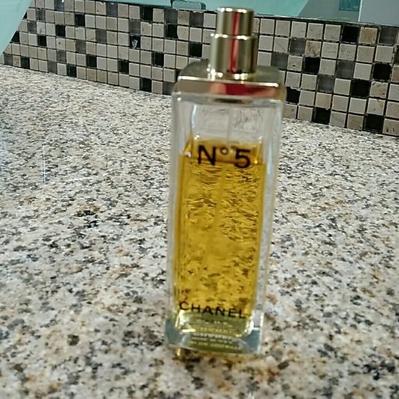 Chanel perfume