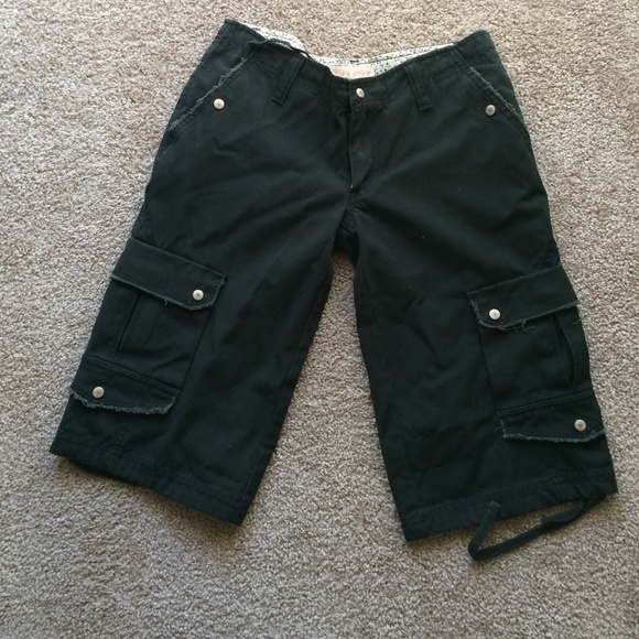 Loose fitting Long shorts