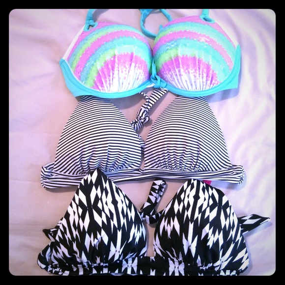 Victoria secret Halter bikini top bundle