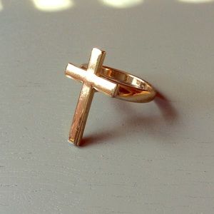 Gold Cross Ring 🙏🏽