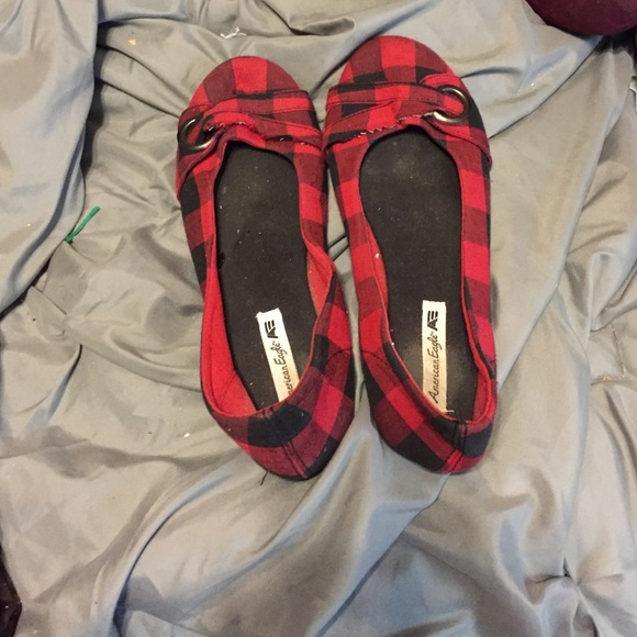 American eagle ballet flats