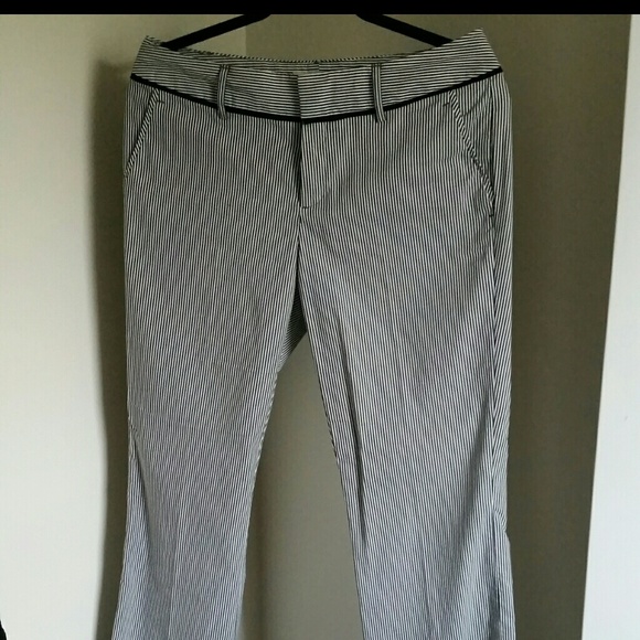 Banana Republic Grey/Navy Blue/ white striped pant