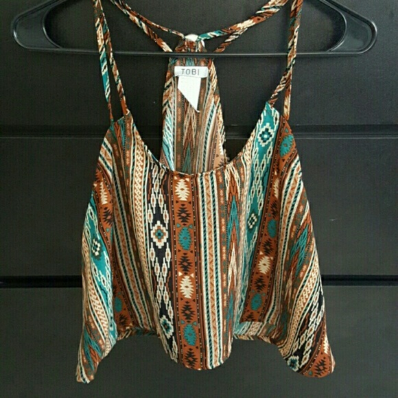 Cute top - Picture 3 of 3