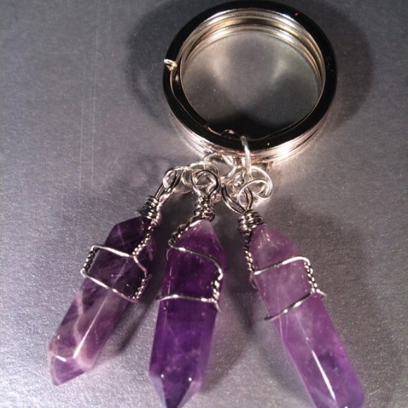 Amethyst wire wrapped keychain - Picture 4 of 4
