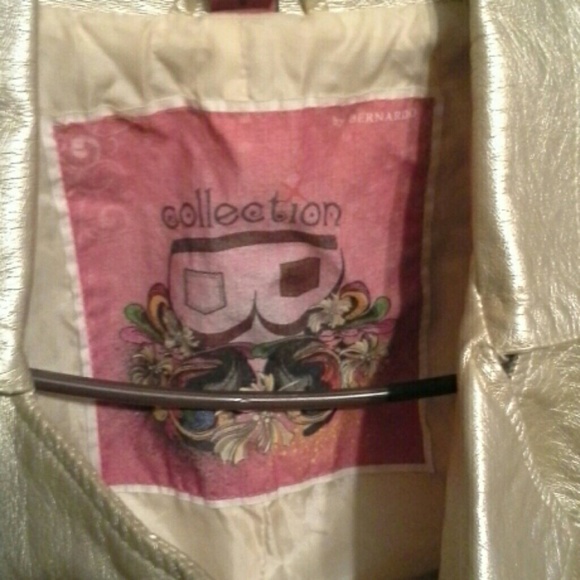 Collection Jacket by Bernardo - Picture 2 of 4