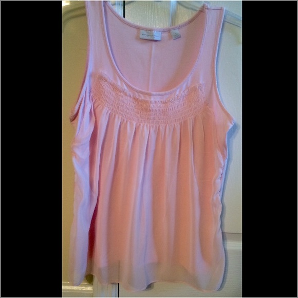 Light pink New York and Company size Medium tank