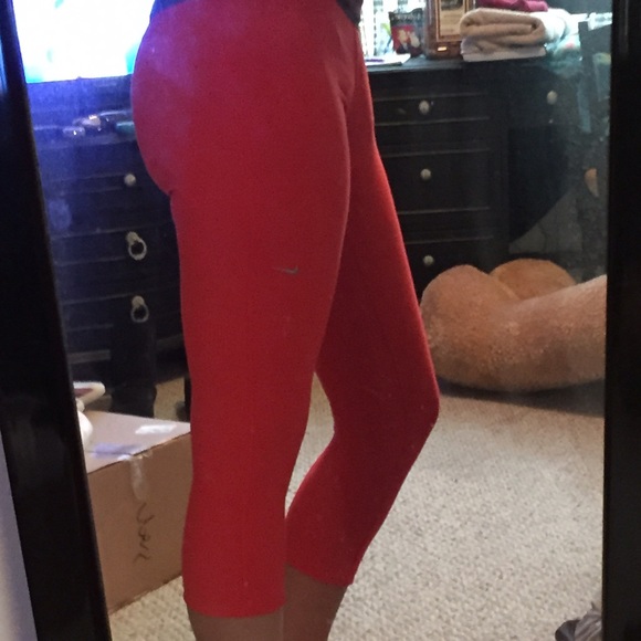 Nike crop leggings
