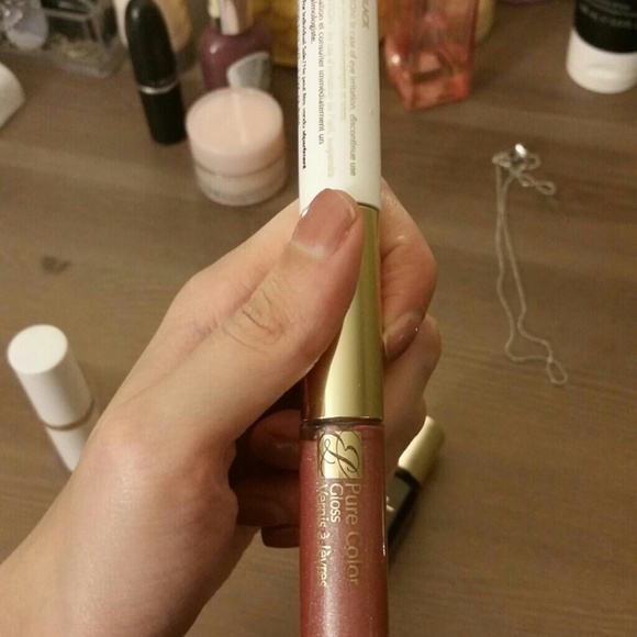 Sold - Picture 3 of 3