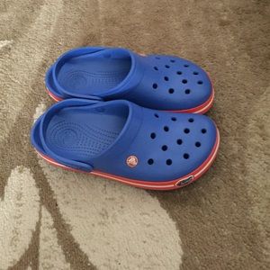 Crocs, men's size 8, women's size 10 unisex shoe