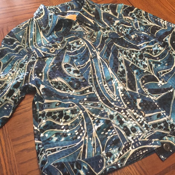 Jacket - Picture 2 of 4