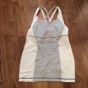 Lululemon tank