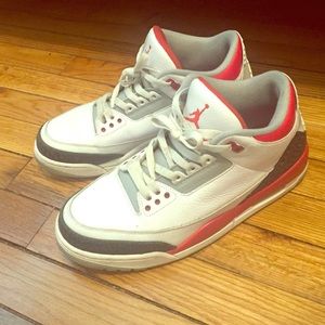 Jordan 3's