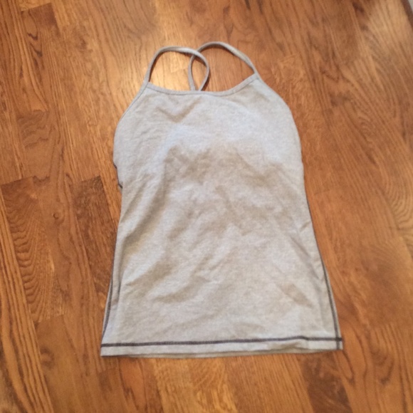 Lululemon Power Y. Size 6