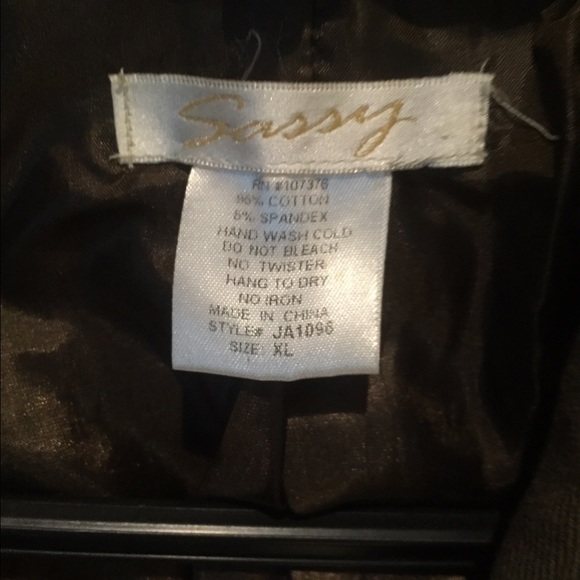 Jacket - Picture 4 of 4