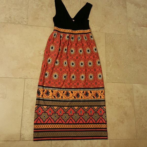 PHOEBE COUTURE Maxi dress.