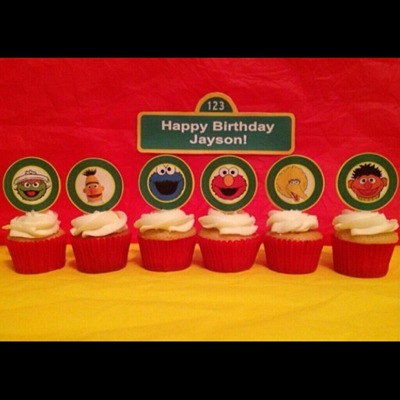 Cupcake toppers