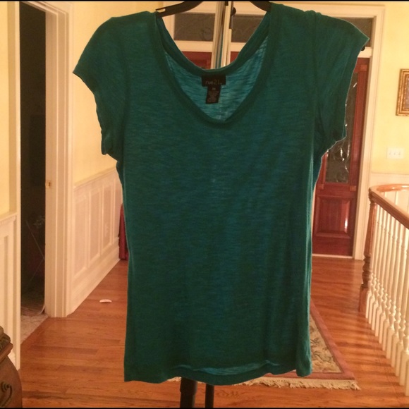 RUE 21 TShirt