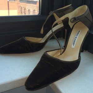 Manolo Blahnik. Size 38