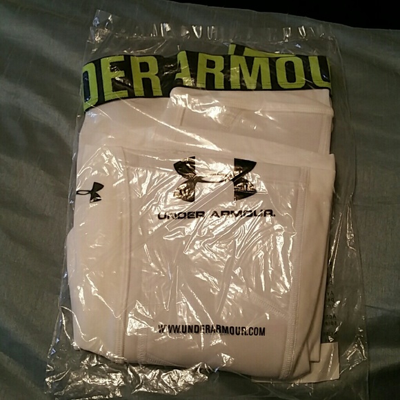 Womens Under Armour strike zone slider shorts