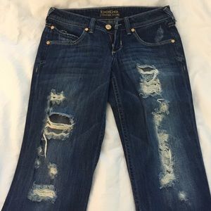 Bebe destroyed denim size 25