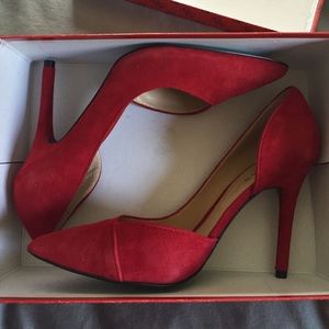 Brand New Red Guess Pumps
