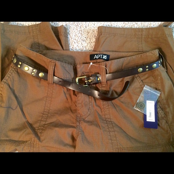 APT 9 size 8 dark brown cargo capri