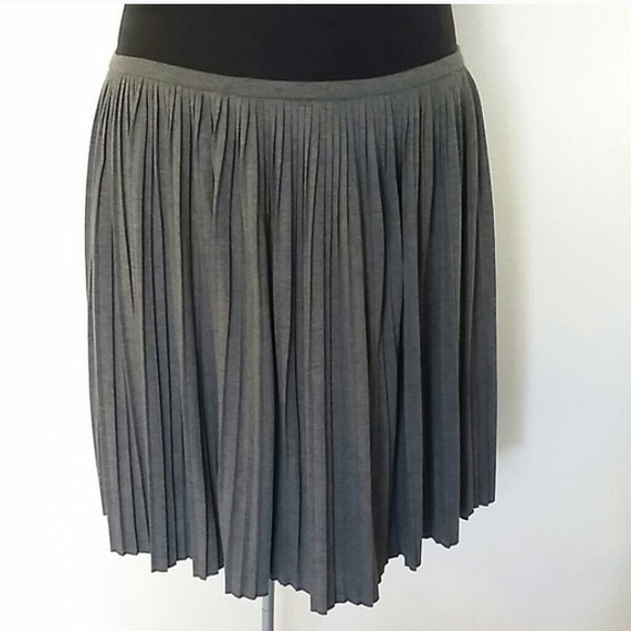Pleated grey shirt
