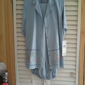 Alfred dunner pants suit