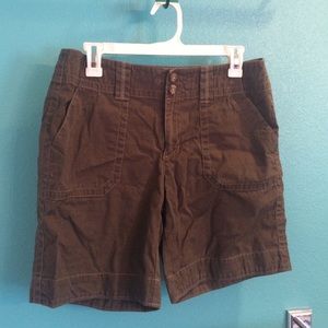 NWOT Eddie Bauer Army Green Ripstop Shorts  Size 8