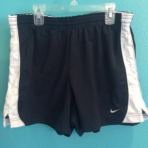 NIKE Athletic Shorts - size L - Navy & White