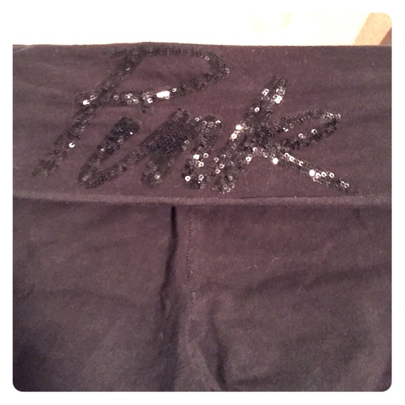 VS Pink leggings/yoga pants